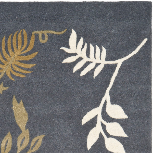 Safavieh Soho SOH313 Hand Tufted Rug