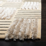 Safavieh Soho SOH321 Hand Tufted Rug