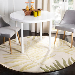 Safavieh Soho SOH335 Hand Tufted Rug