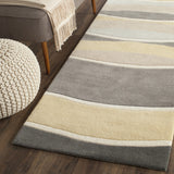 Safavieh Soho 337 Hand Tufted Wool and Viscose Rug SOH337A-2