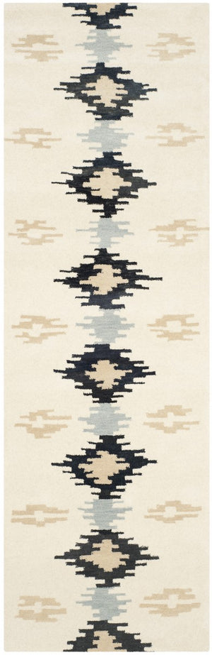 Safavieh Soho 339 Hand Tufted Wool and Viscose Rug SOH339A-2
