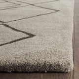 Safavieh Soho 340 Hand Tufted Wool and Viscose Rug SOH340B-2