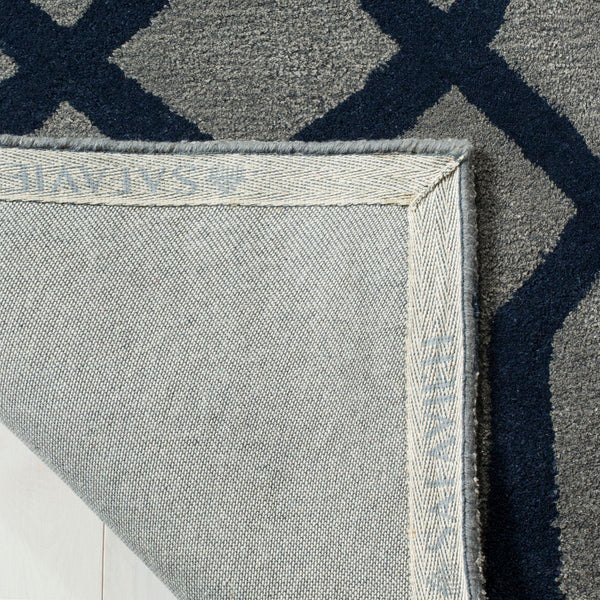 Safavieh Soho SOH411 Hand Tufted Rug