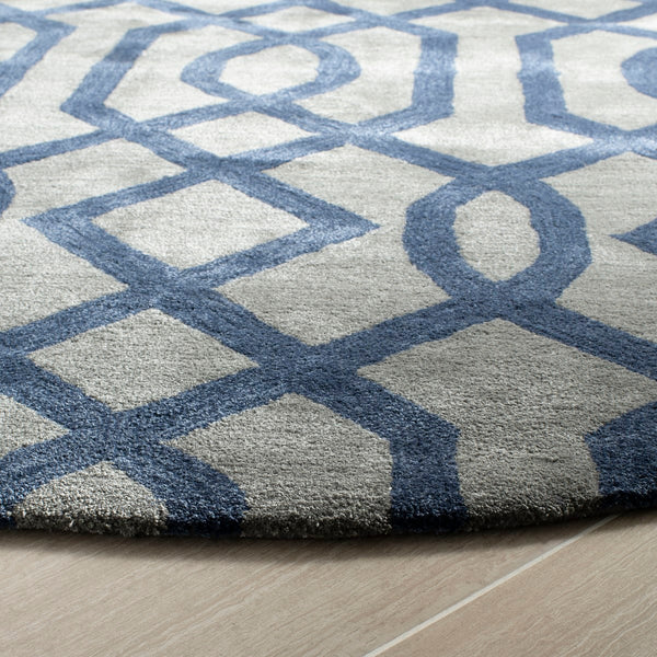 Safavieh Soho SOH411 Hand Tufted Rug