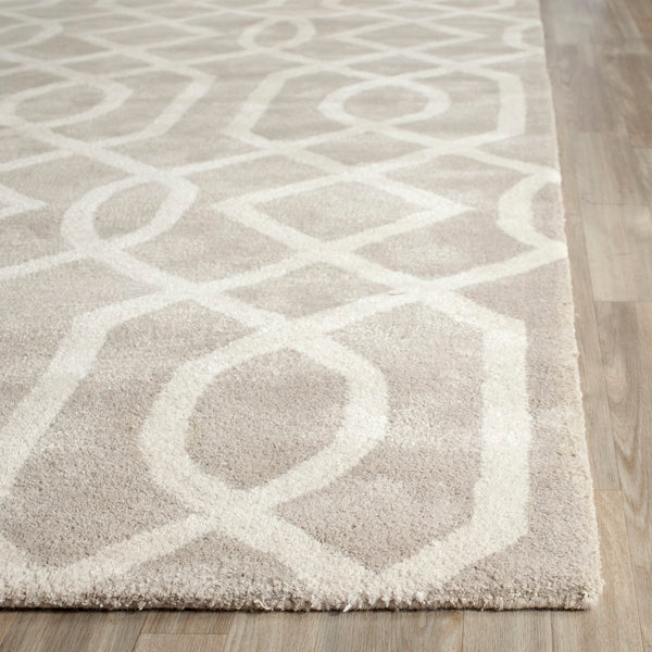 Safavieh Soho SOH411 Hand Tufted Rug
