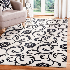 Safavieh Soho SOH415 Hand Tufted Rug