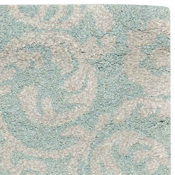 Safavieh Soho SOH415 Hand Tufted Rug