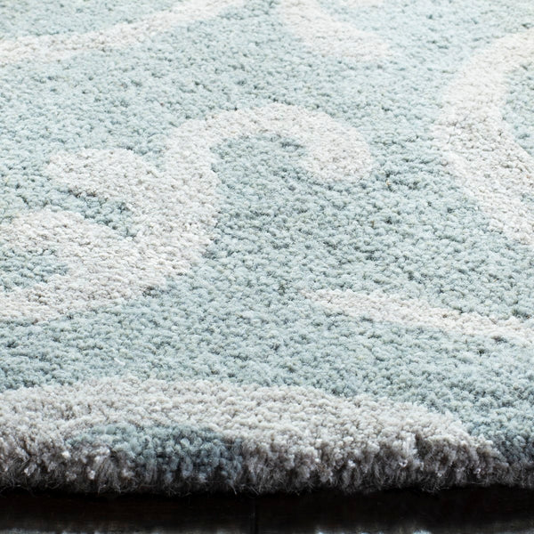 Safavieh Soho SOH415 Hand Tufted Rug