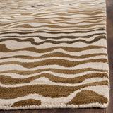 Safavieh Soho SOH417 Hand Tufted Rug