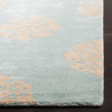 Safavieh Soho SOH424 Hand Tufted Rug