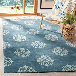 Soho Soh424  Hand Tufted 100% Wool Pile Rug Blue