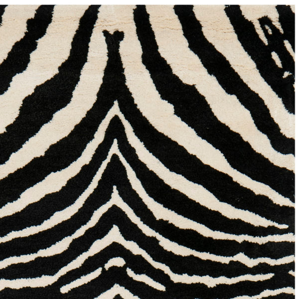 Safavieh Soho SOH434 Hand Tufted Rug