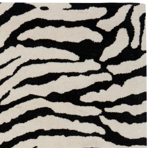 Safavieh Soho SOH434 Hand Tufted Rug