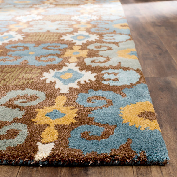 Safavieh Soho SOH445 Hand Tufted Rug