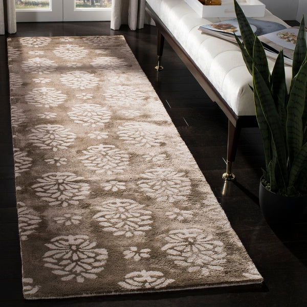 Safavieh Soh514 Hand Tufted 60% Wool/20% Cotton/and 20% Viscose Rug SOH514A-2