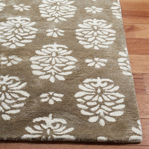 Safavieh Soh514 Hand Tufted 60% Wool/20% Cotton/and 20% Viscose Rug SOH514A-2