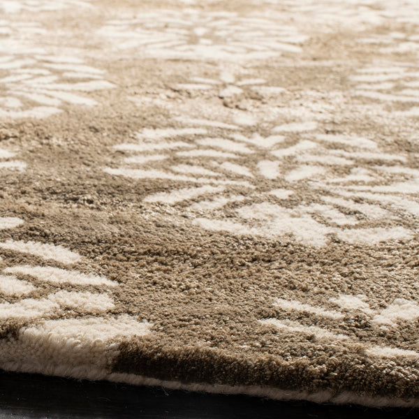 Safavieh Soh514 Hand Tufted 60% Wool/20% Cotton/and 20% Viscose Rug SOH514A-2