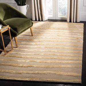 Safavieh Soho SOH519 Hand Tufted Rug