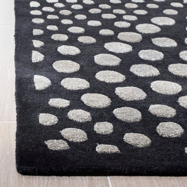 Safavieh Soho SOH654 Hand Tufted Rug