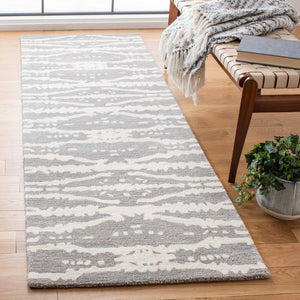 Soho 656 Contemporary Hand Tufted 60% Viscose, 40% Wool Rug Grey / Ivory
