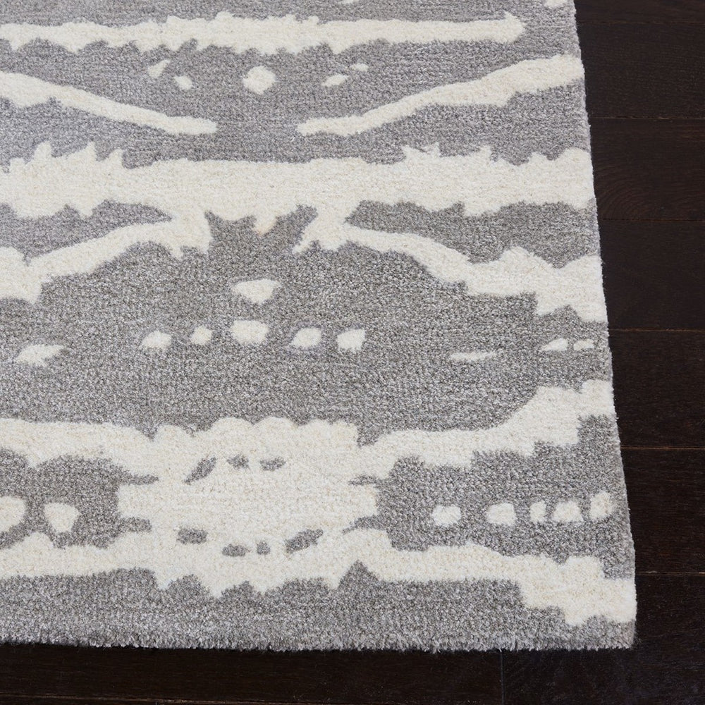 Soho 656 Contemporary Hand Tufted 60% Viscose, 40% Wool Rug Grey / Ivory