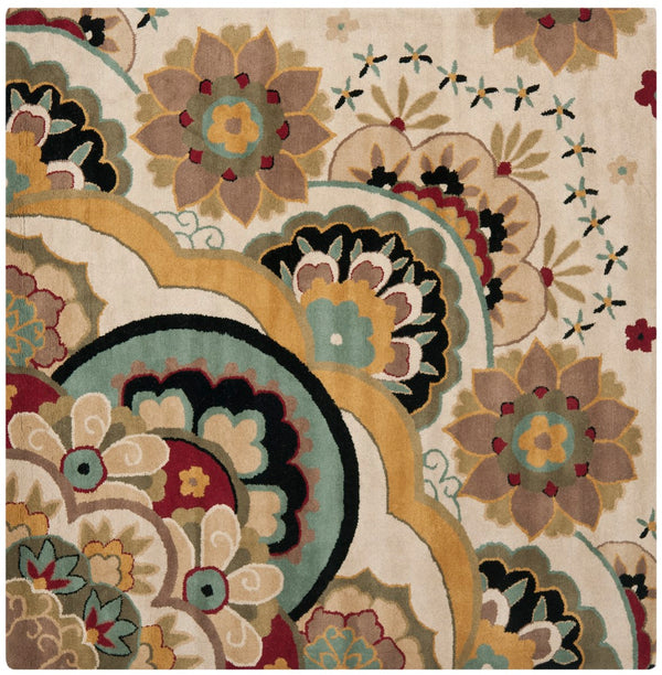 Safavieh Soho SOH701 Hand Tufted Rug