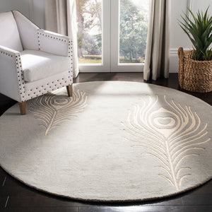 Safavieh Soho SOH704 Hand Tufted Rug
