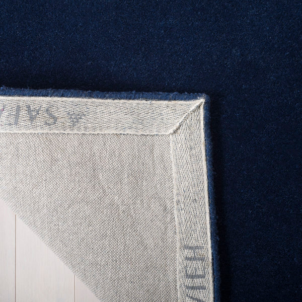 Safavieh Soho SOH704 Hand Tufted Rug