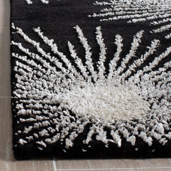 Safavieh Soho SOH712 Hand Tufted Rug