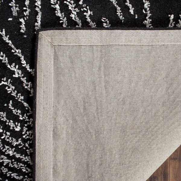 Safavieh Soho SOH712 Hand Tufted Rug