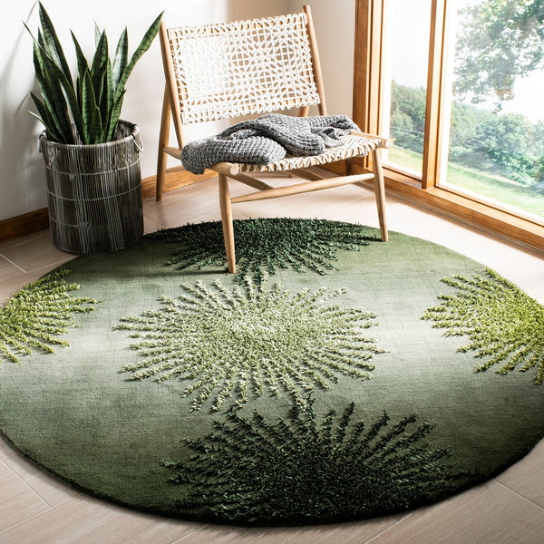 Safavieh Soho SOH712 Hand Tufted Rug