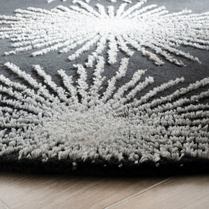 Safavieh Soho SOH712 Hand Tufted Rug