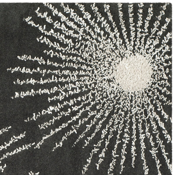 Safavieh Soho SOH712 Hand Tufted Rug