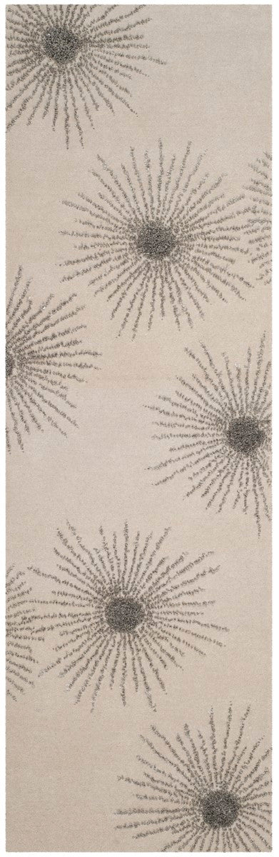 Safavieh Soho SOH712 Hand Tufted Rug