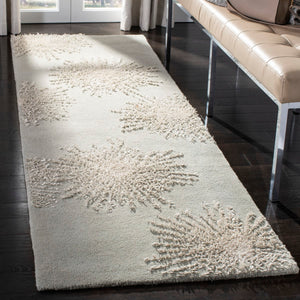 Safavieh Soho SOH712 Hand Tufted Rug