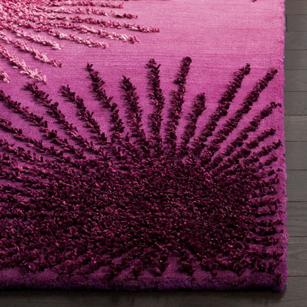 Safavieh Soho SOH712 Hand Tufted Rug