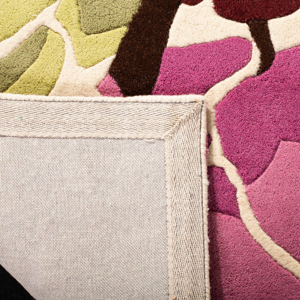 Safavieh Soho SOH718 Hand Tufted Rug