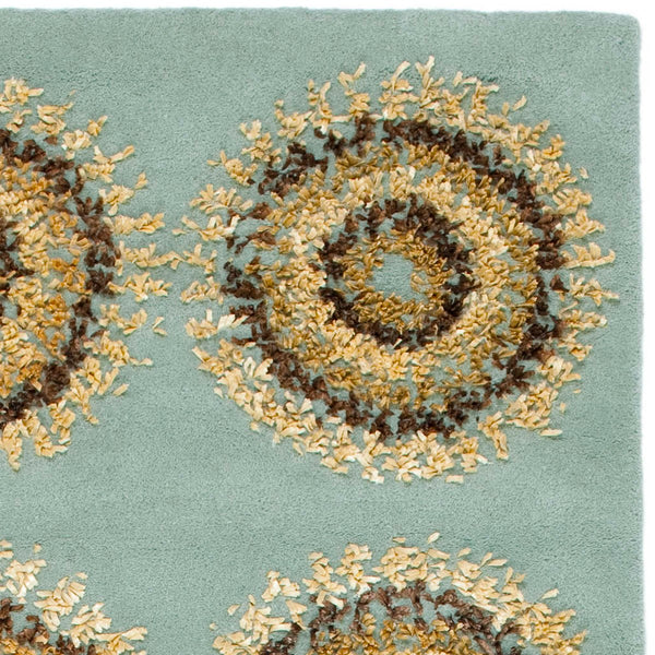 Safavieh Soho SOH719 Hand Tufted Rug