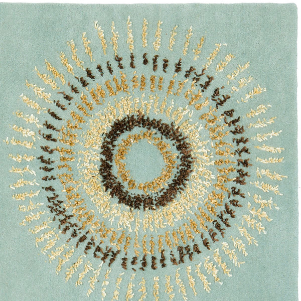 Safavieh Soho SOH719 Hand Tufted Rug