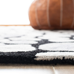 Safavieh Soh722 Hand Tufted Wool Rug SOH722A-2