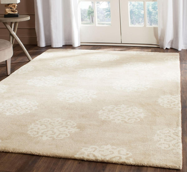 Safavieh Soho 724 Hand Tufted Wool and Viscose Rug SOH724B-2