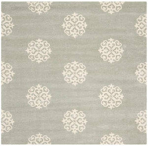Safavieh Soho 724 Hand Tufted Wool and Viscose Rug SOH724C-26