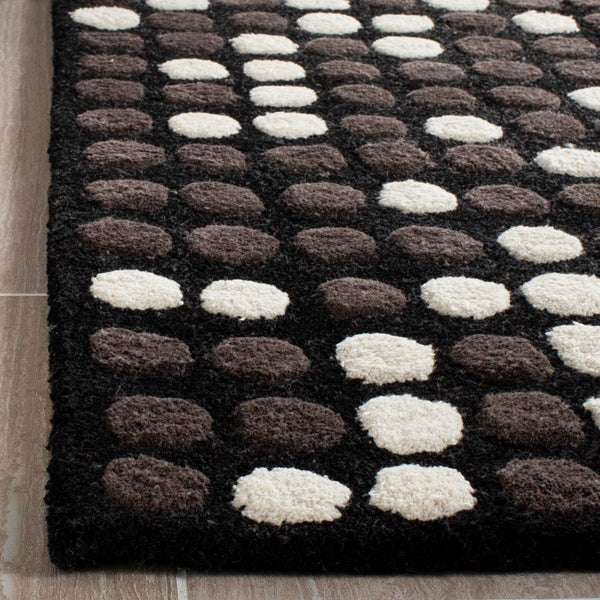 Safavieh Soho SOH726 Hand Tufted Rug