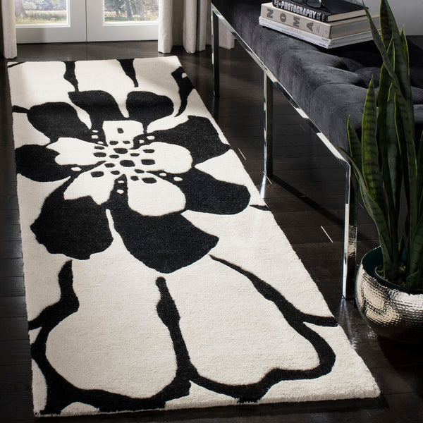 Safavieh Soho SOH730 Hand Tufted Rug