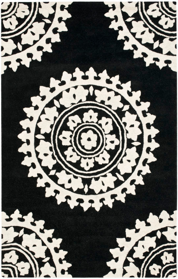 Safavieh SOH732 Hand Tufted Rug
