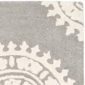 Safavieh SOH732 Hand Tufted Rug