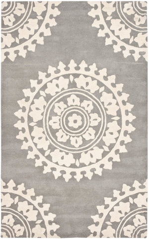 Safavieh SOH732 Hand Tufted Rug