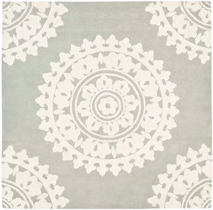 Safavieh SOH732 Hand Tufted Rug