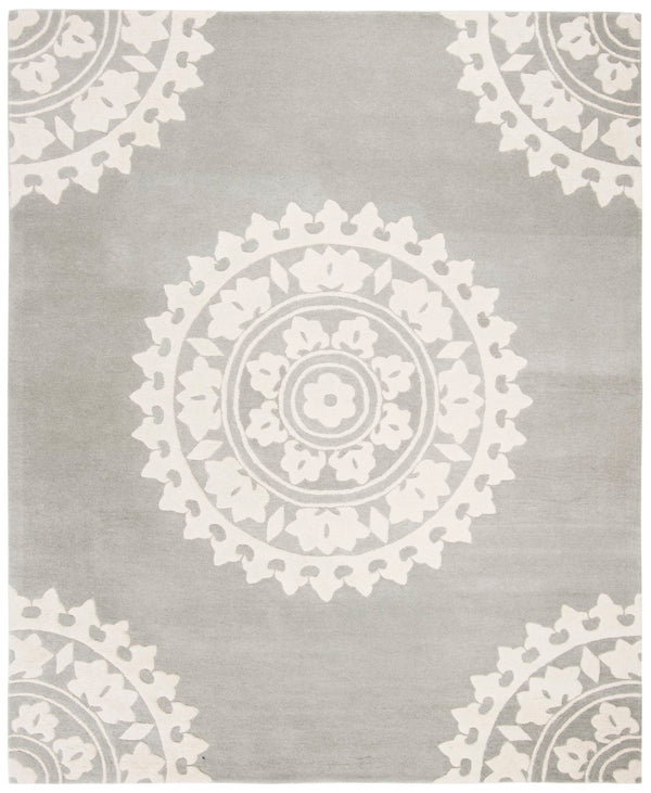 Safavieh SOH732 Hand Tufted Rug