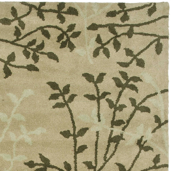 Safavieh Soho SOH733 Hand Tufted Rug